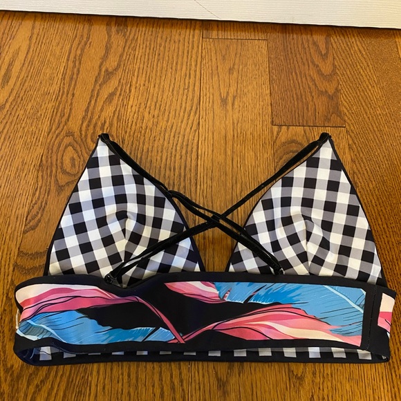 Boutique TALIA Reversible triangle Deep V BIKINI SET Size medium - Picture 6 of 11